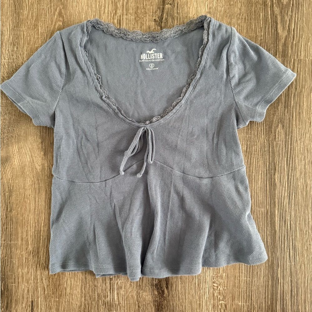 Hollister Baby Tee